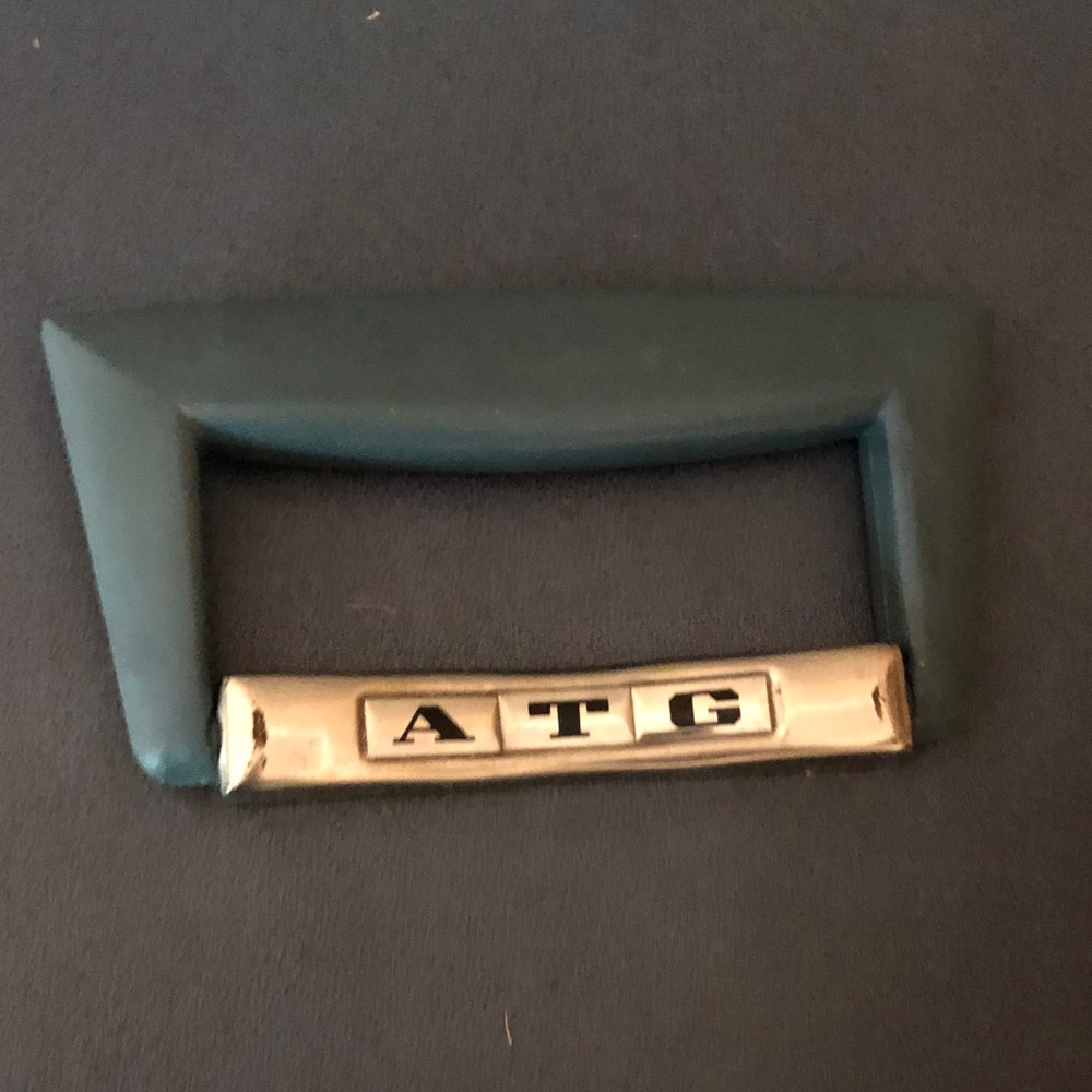 Vintage Hardshell Train Case - Picture 4 of 8